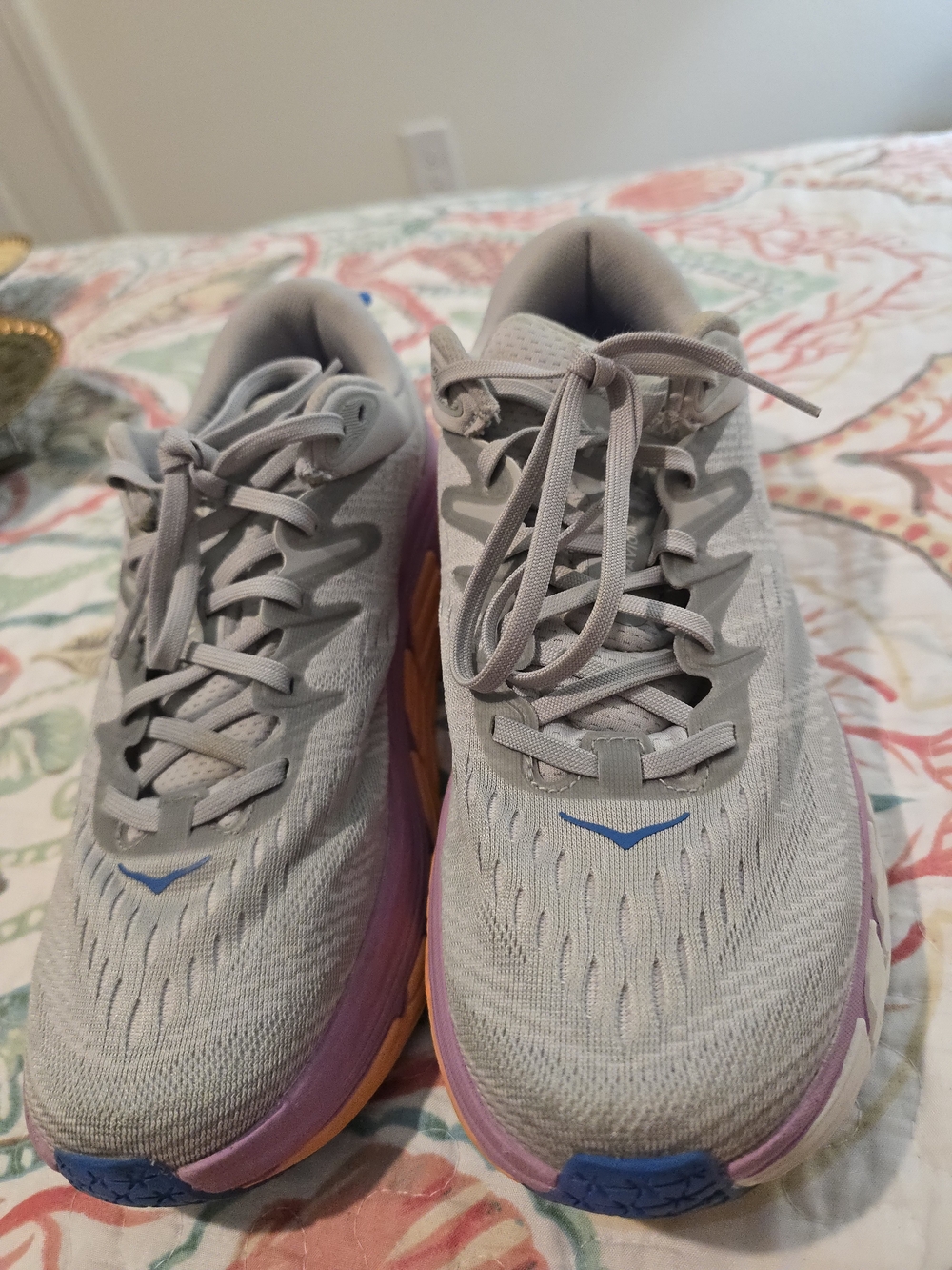 Hoka Clifton 9 Women's Size 10.5
